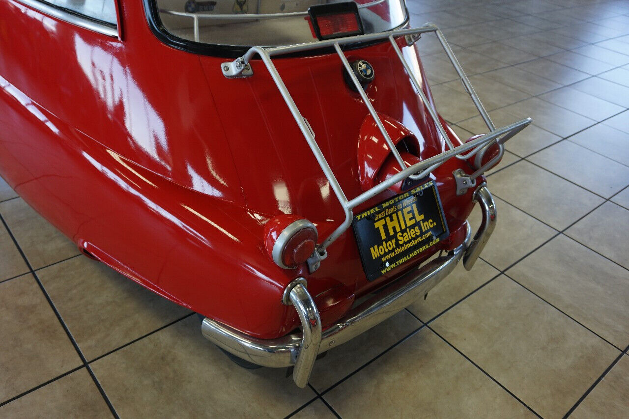 BMW-Isetta-1957-Classic-Car-35