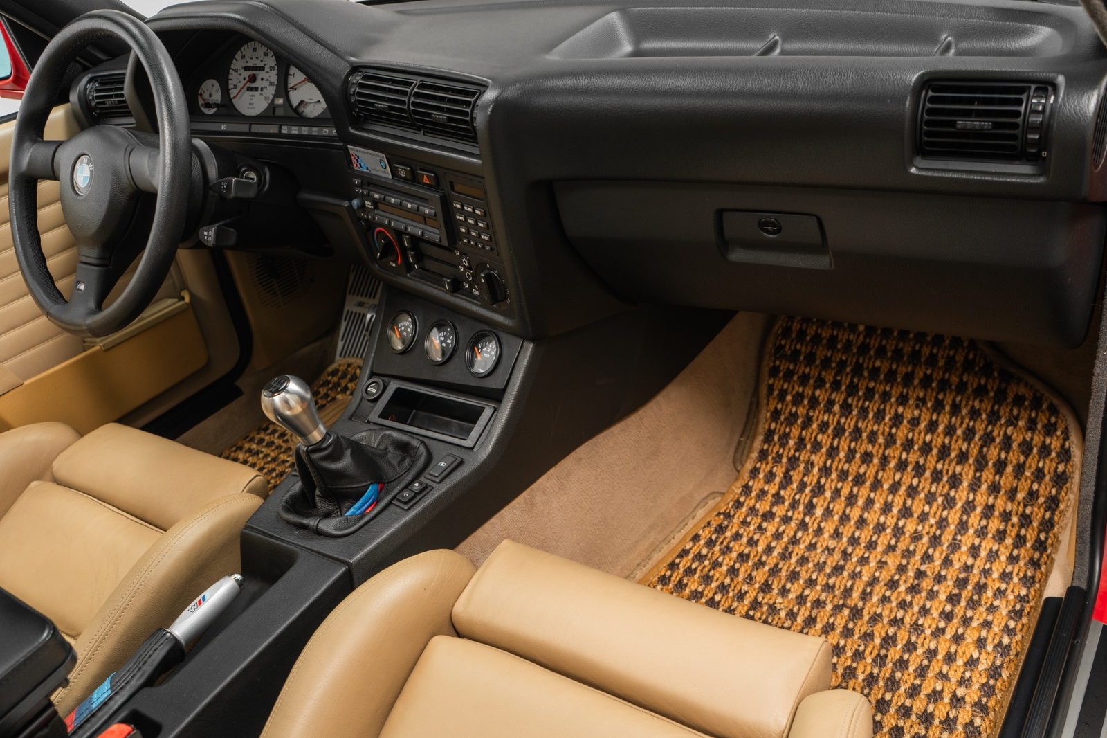 BMW-M3-1990-Coupe-12
