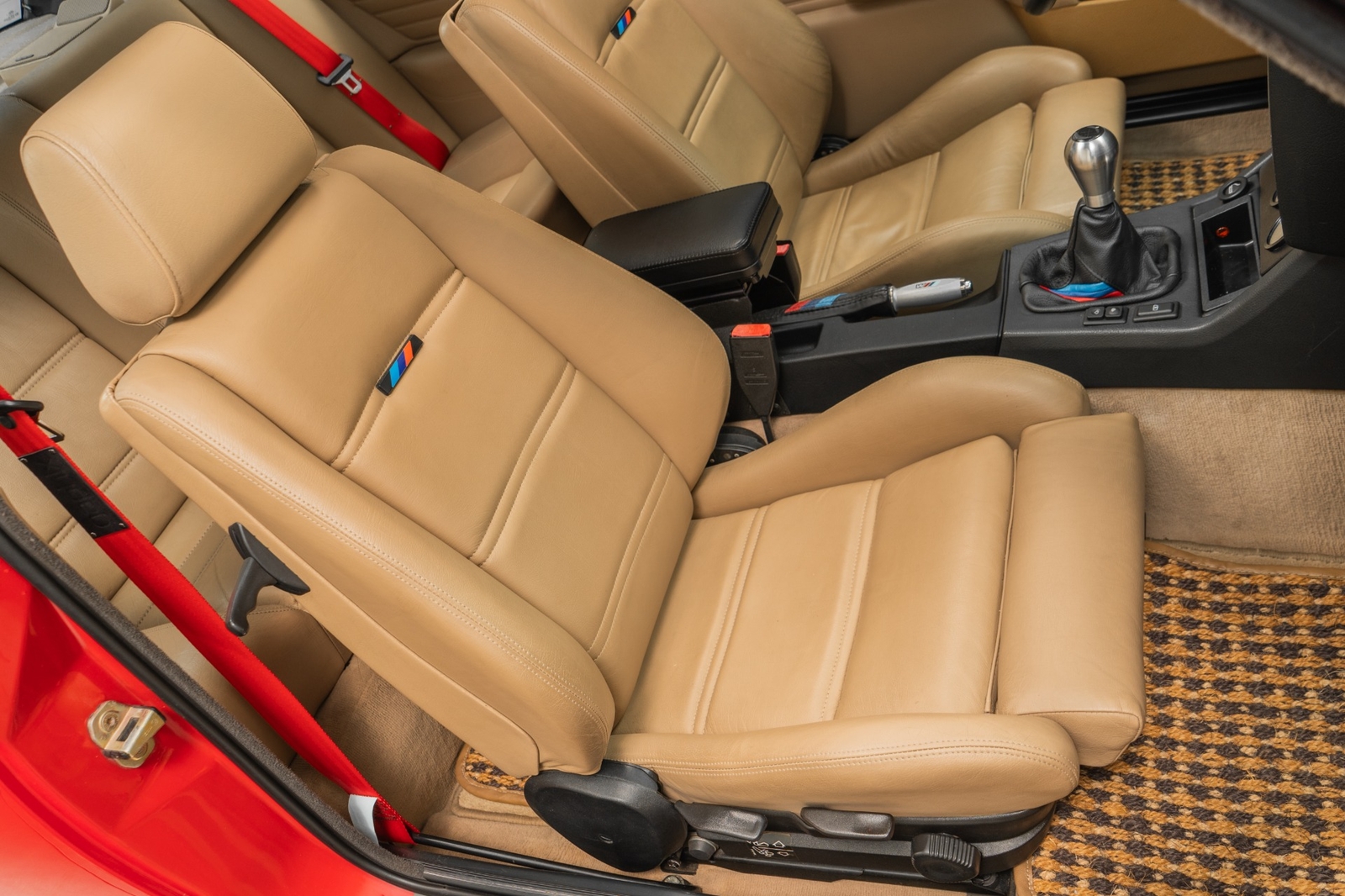 BMW-M3-1990-Coupe-23