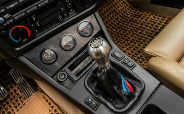 BMW-M3-1990-Coupe-24