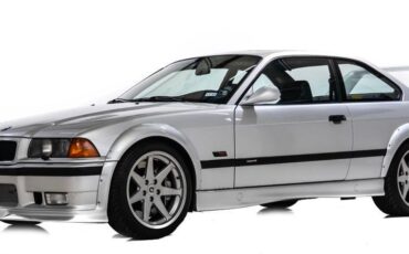 BMW-M3-1993-Coupe-5