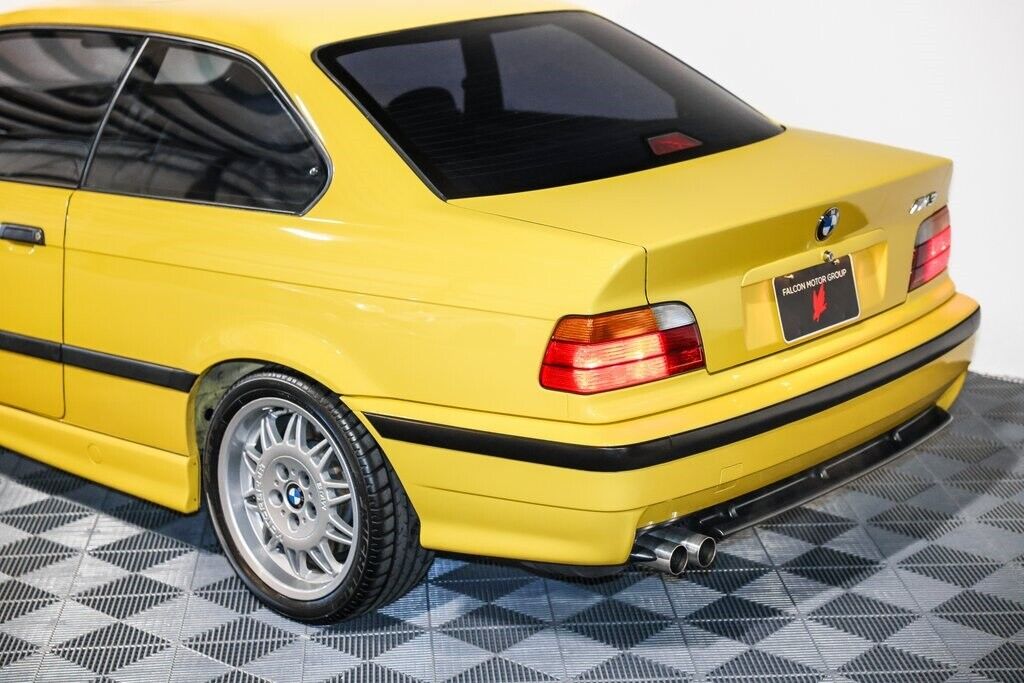 BMW-M3-1995-2D-Coupe-16