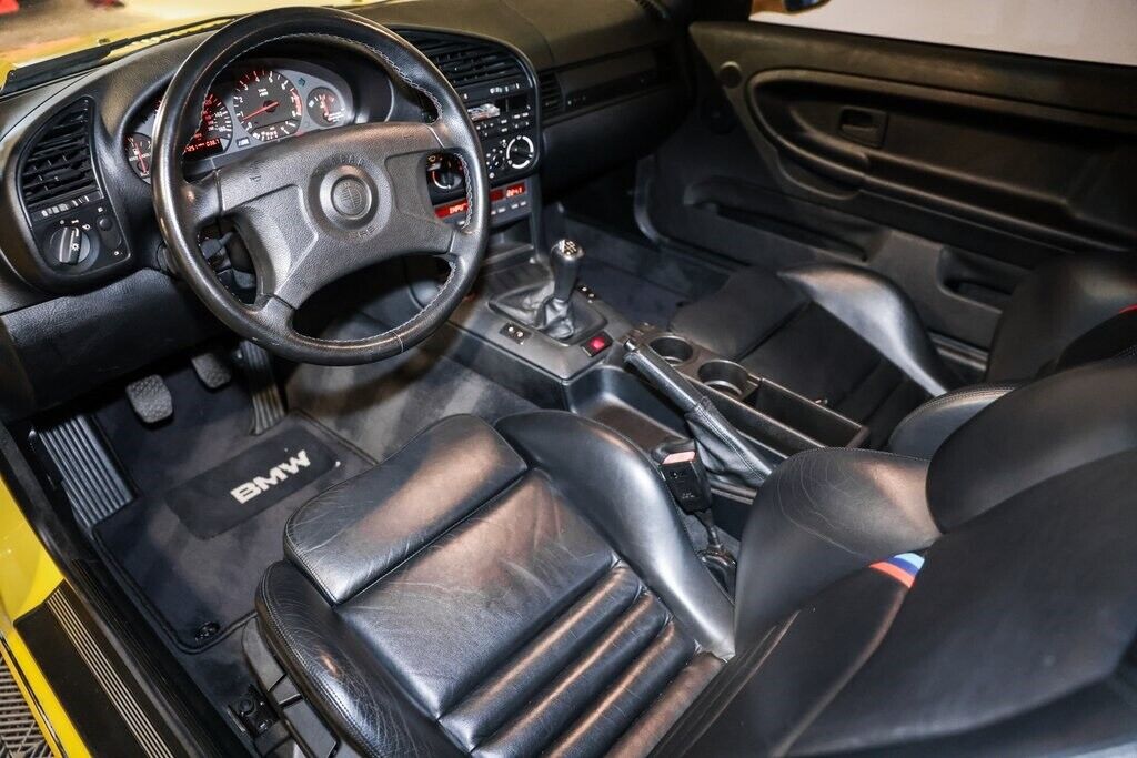 BMW-M3-1995-2D-Coupe-30