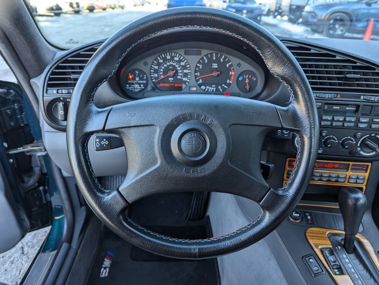 BMW-M3-1995-Coupe-16