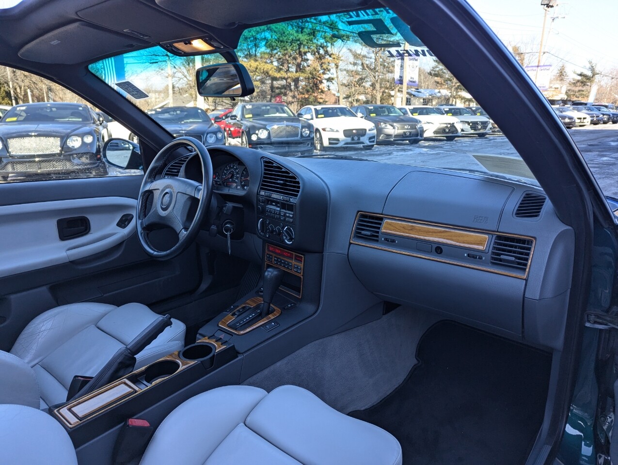 BMW-M3-1995-Coupe-38