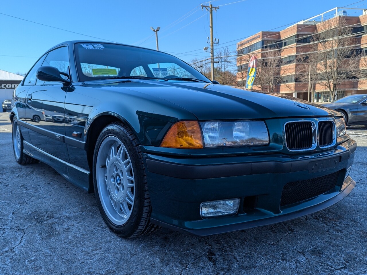 BMW-M3-1995-Coupe-4