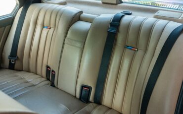 BMW-M5-1988-Sedan-25