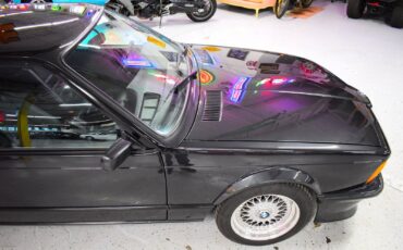 BMW-M6-1985-Coupe-4