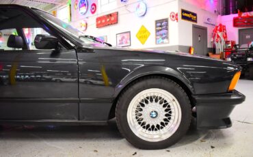 BMW-M6-1985-Coupe-9