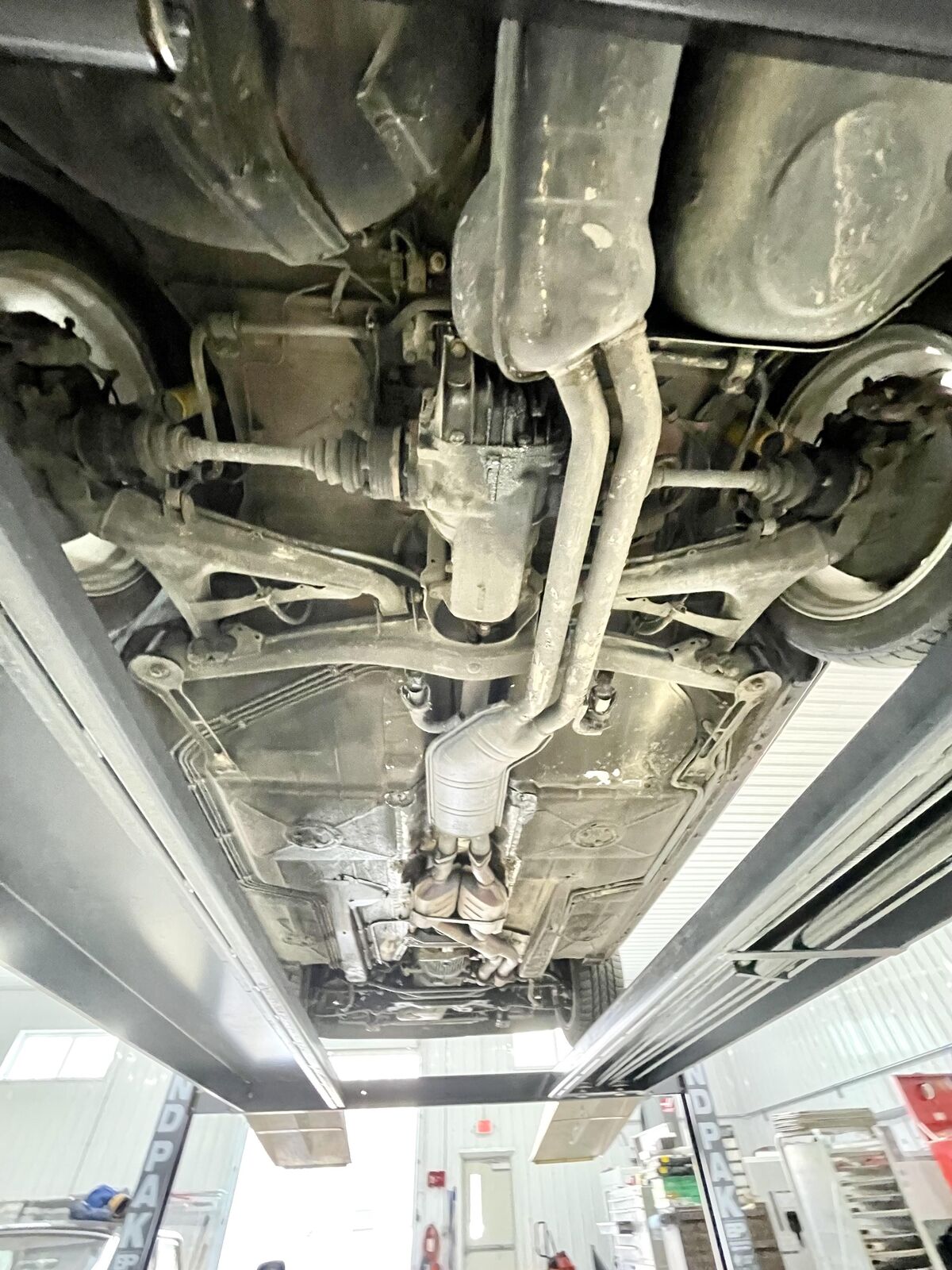 BMW-M6-1987-CERAMIC-COATED-EXCELLENT-26