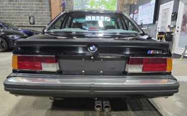 BMW-M6-1987-Coupe-13