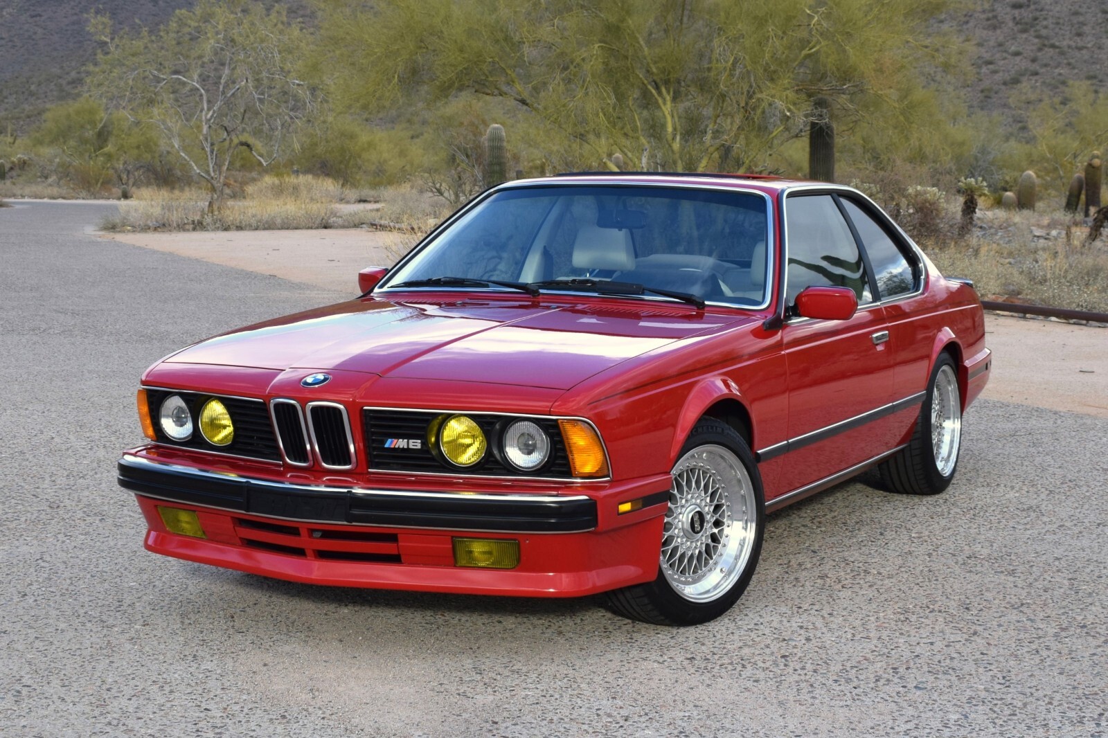 BMW M6 1988 Coupe