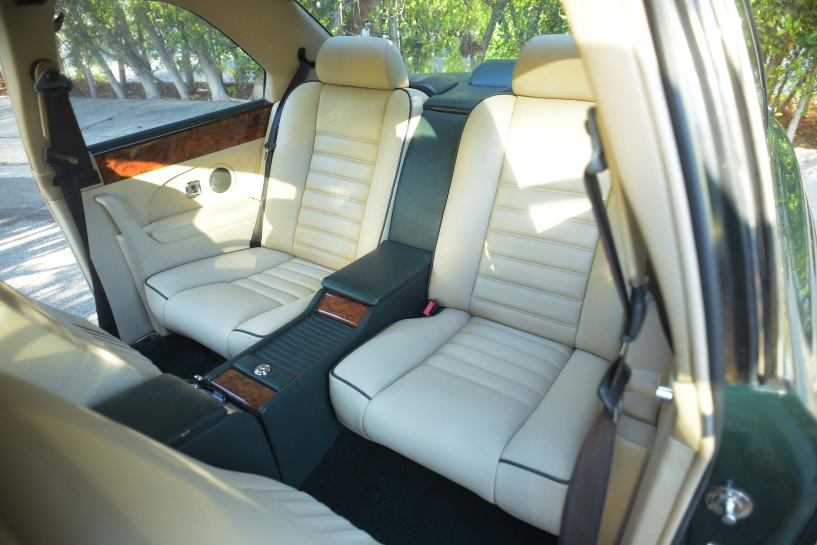 Bentley-Continental-R-Coupe-1994-Coupe-7