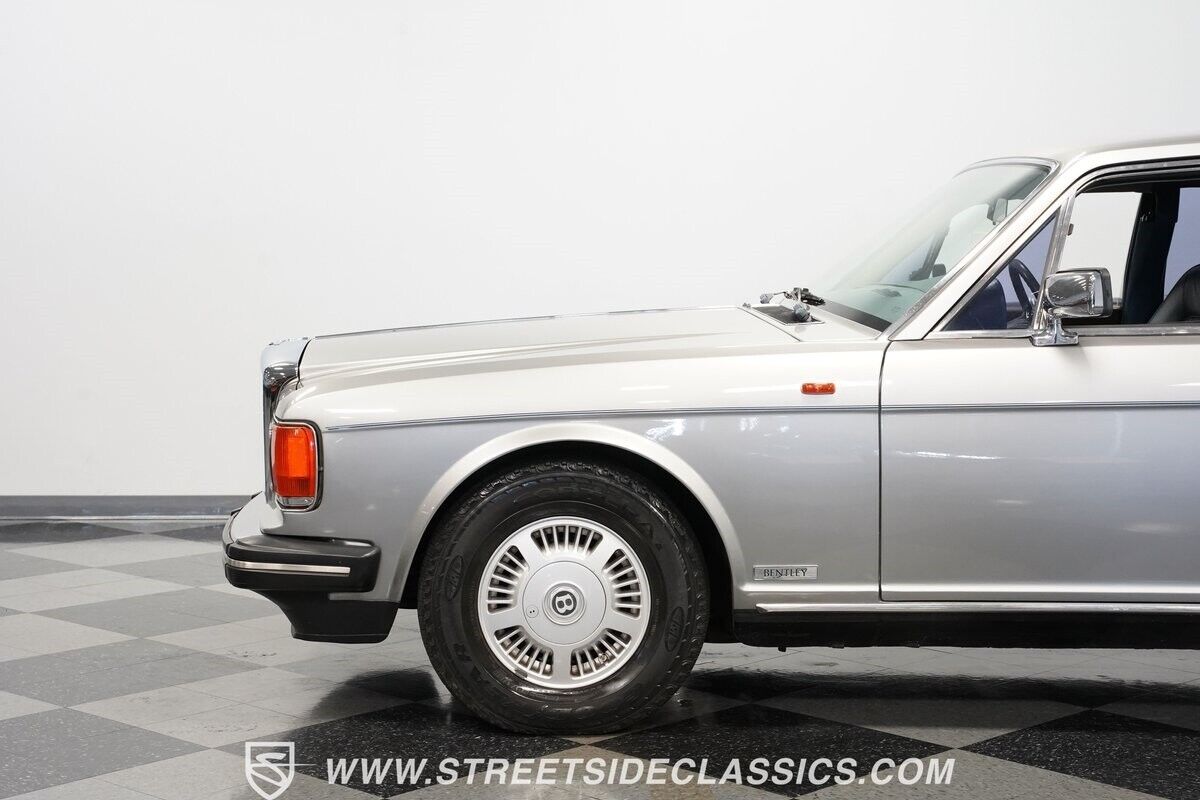 Bentley-Eight-1988-Sedan-23