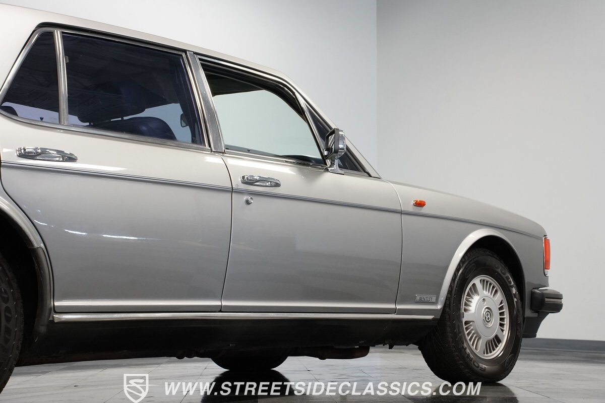 Bentley-Eight-1988-Sedan-28