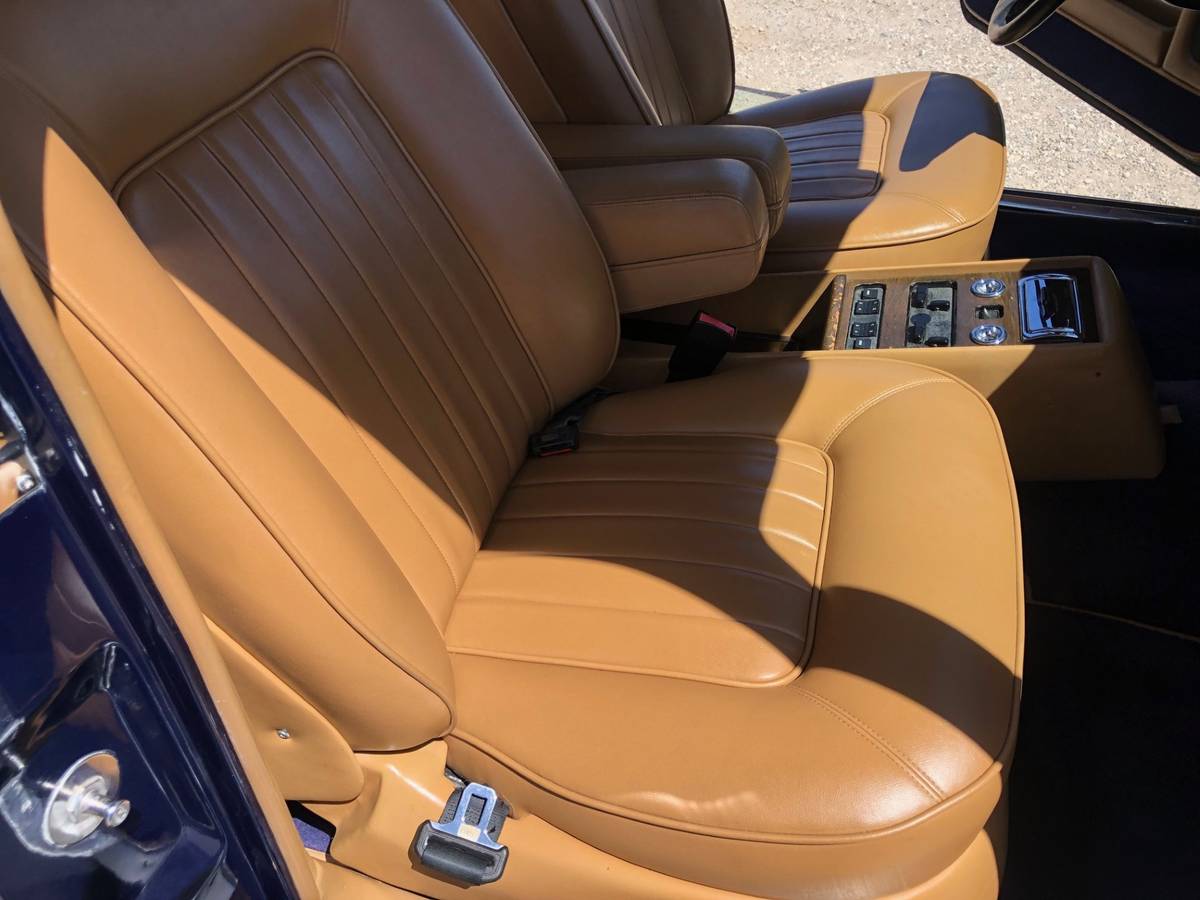 Bentley-Eight-engineering-model-1988-blue-12