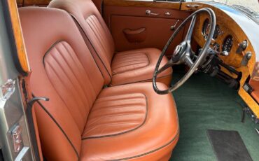 Bentley-Freestone-Webb-1956-7