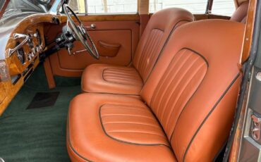 Bentley-Freestone-Webb-1956-8