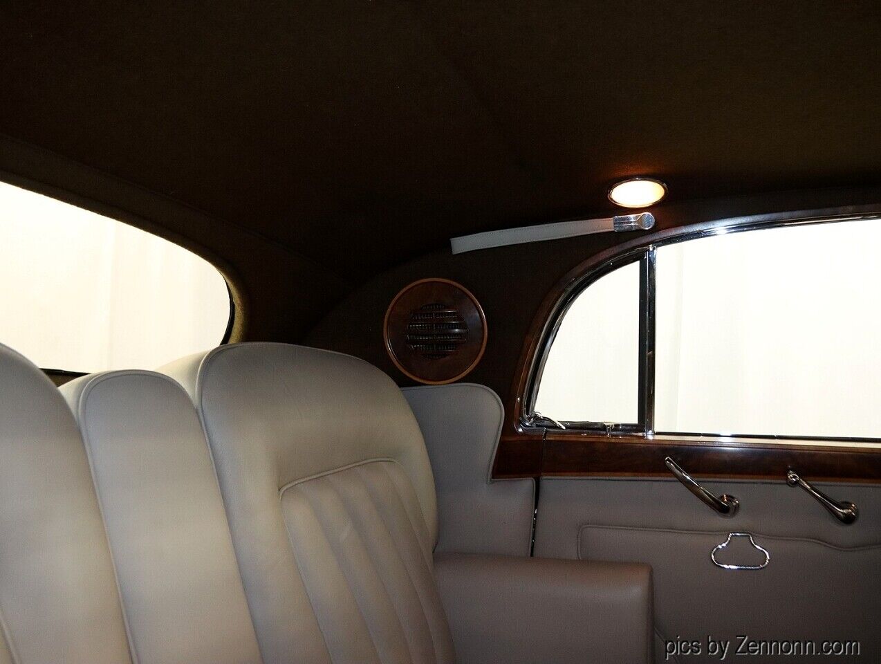 Bentley-R-Type-1954-Sedan-16