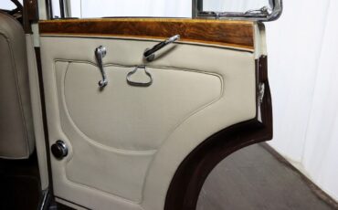 Bentley-R-Type-1954-Sedan-30
