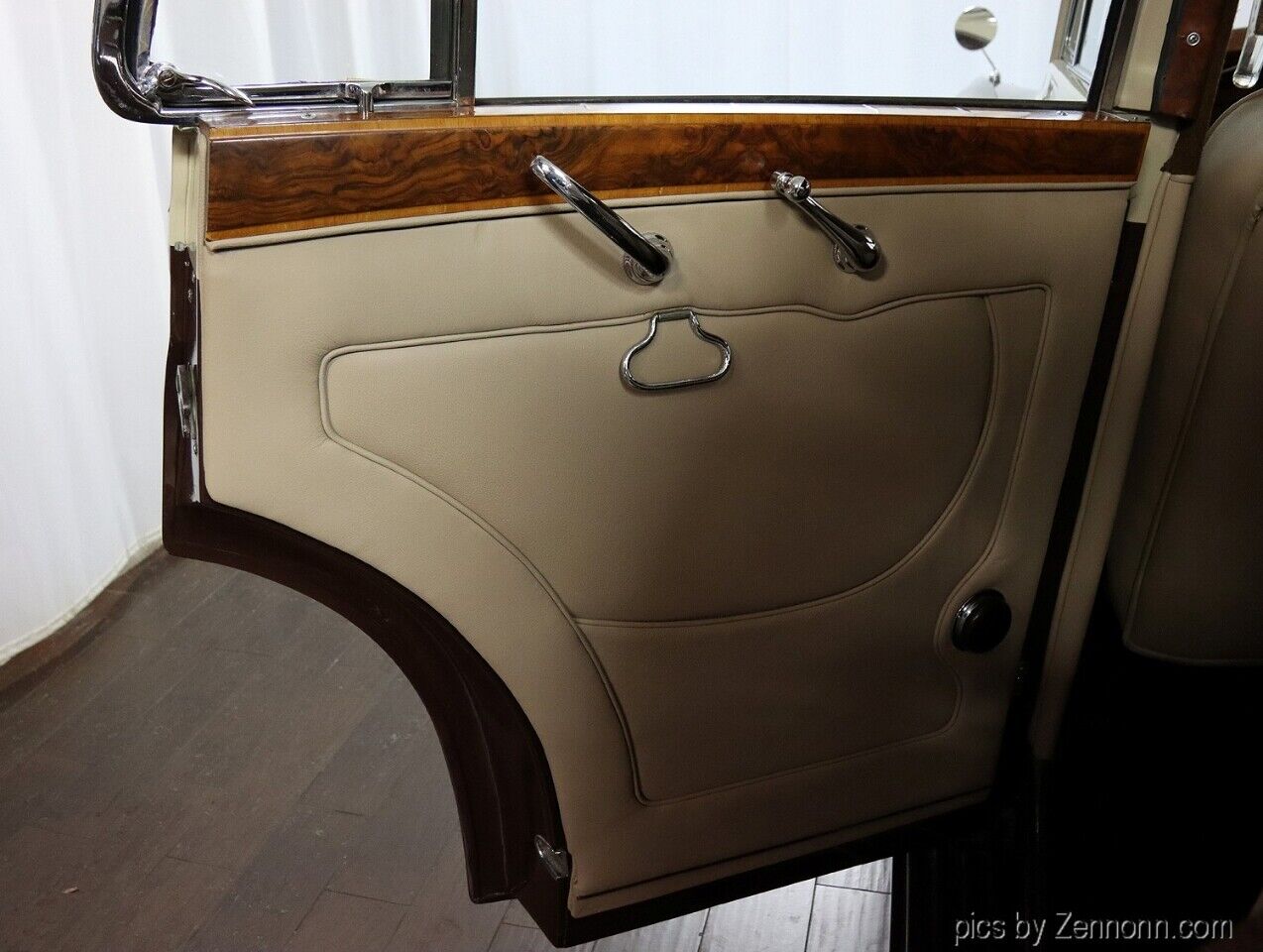 Bentley-R-Type-1954-Sedan-33