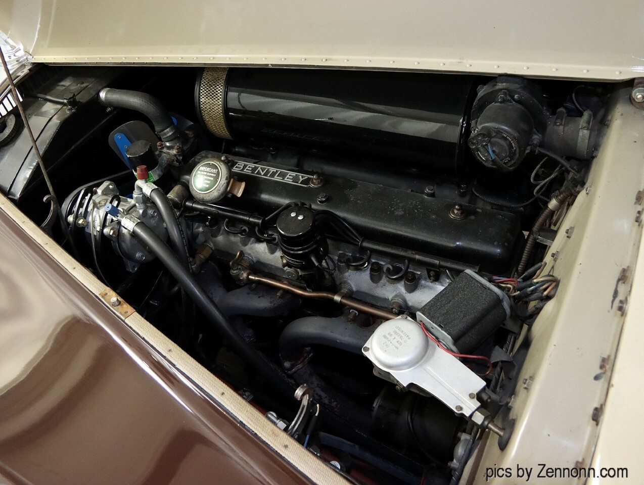 Bentley-R-Type-1954-Sedan-37