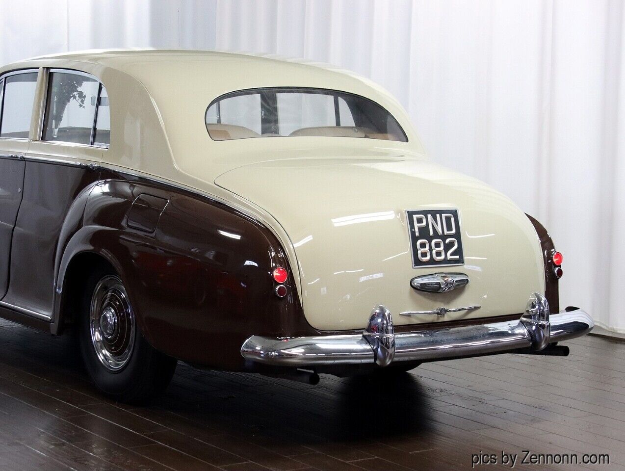 Bentley-R-Type-1954-Sedan-8