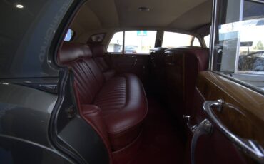 Bentley-S1-1958-grey-12