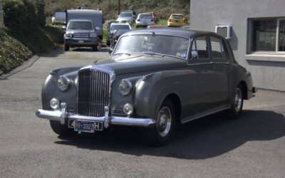 Bentley S1  1958 grey