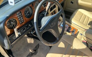 Bentley-Turbo-R-1989-Sedan-10