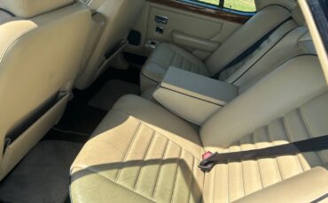 Bentley-Turbo-R-1989-Sedan-11