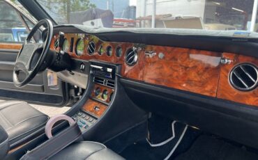 Bentley-Turbo-R-1991-Sedan-10