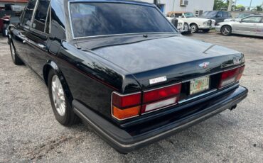 Bentley-Turbo-R-1991-Sedan-3