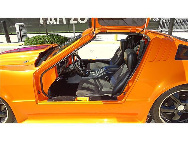 Bricklin-Custom-1975-GULLWING-COUPE-10