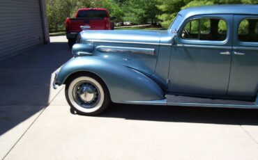 Buick-40-series-1936-blue-1