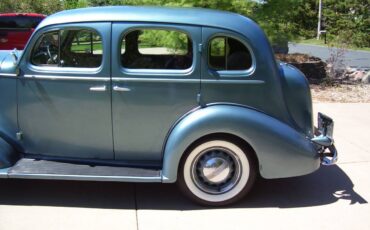 Buick-40-series-1936-blue-7