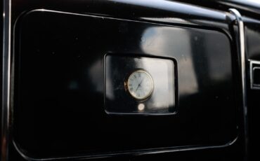 Buick-8-Limo-1937-4-Door-32