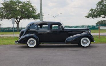 Buick-8-Limo-1937-4-Door-6