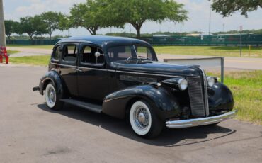Buick-8-Limo-1937-4-Door-8