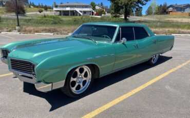 Buick-Electra-225-1967-green-2