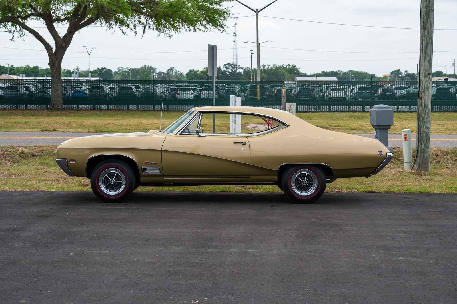 Buick-GS-1968-2-Door-22