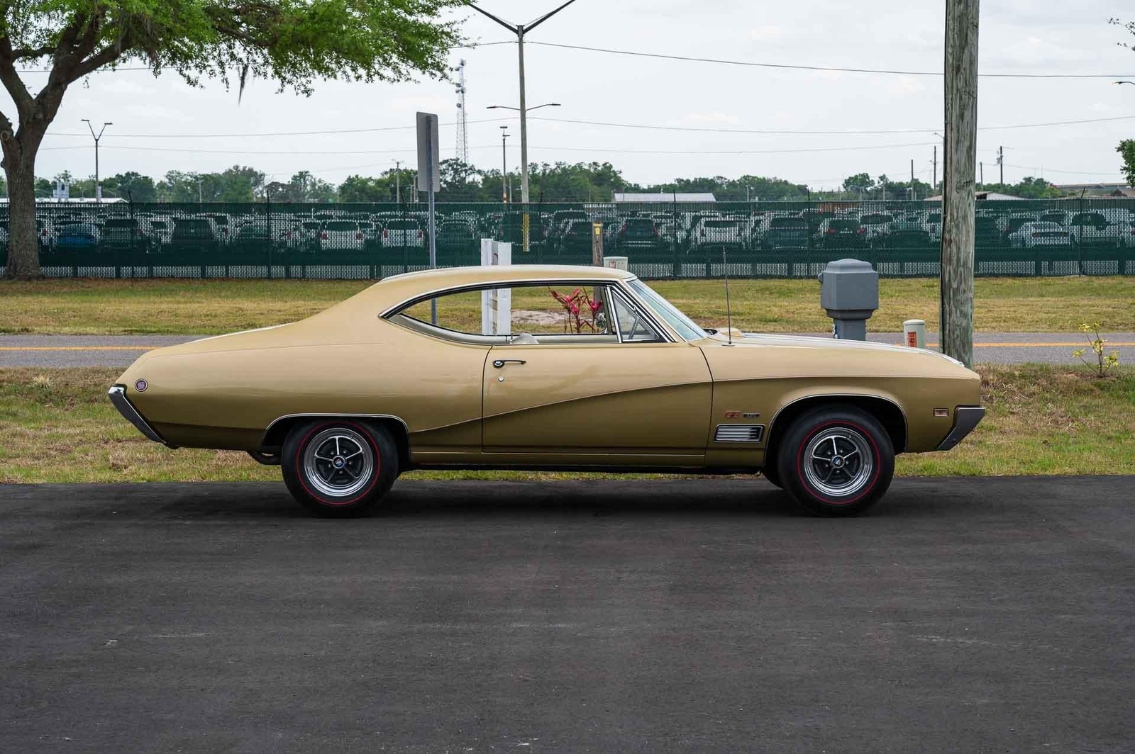 Buick-GS-1968-2-Door-38