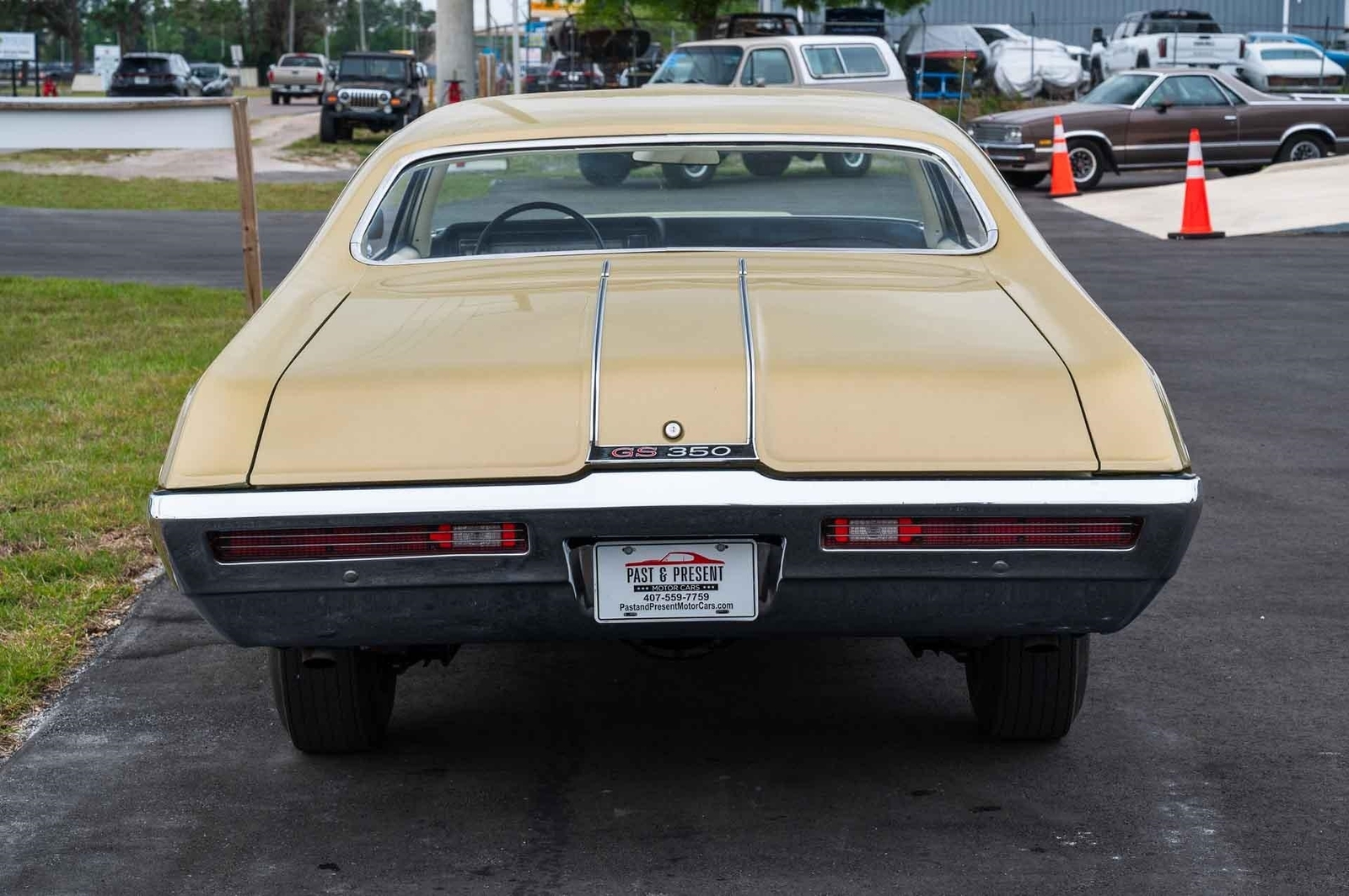 Buick-GS-1968-2-Door-4