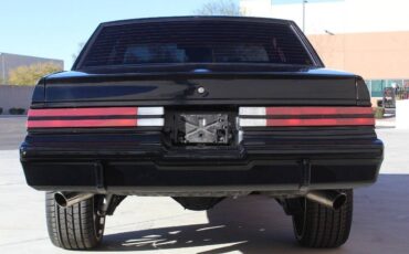 Buick-Grand-National-1986-26
