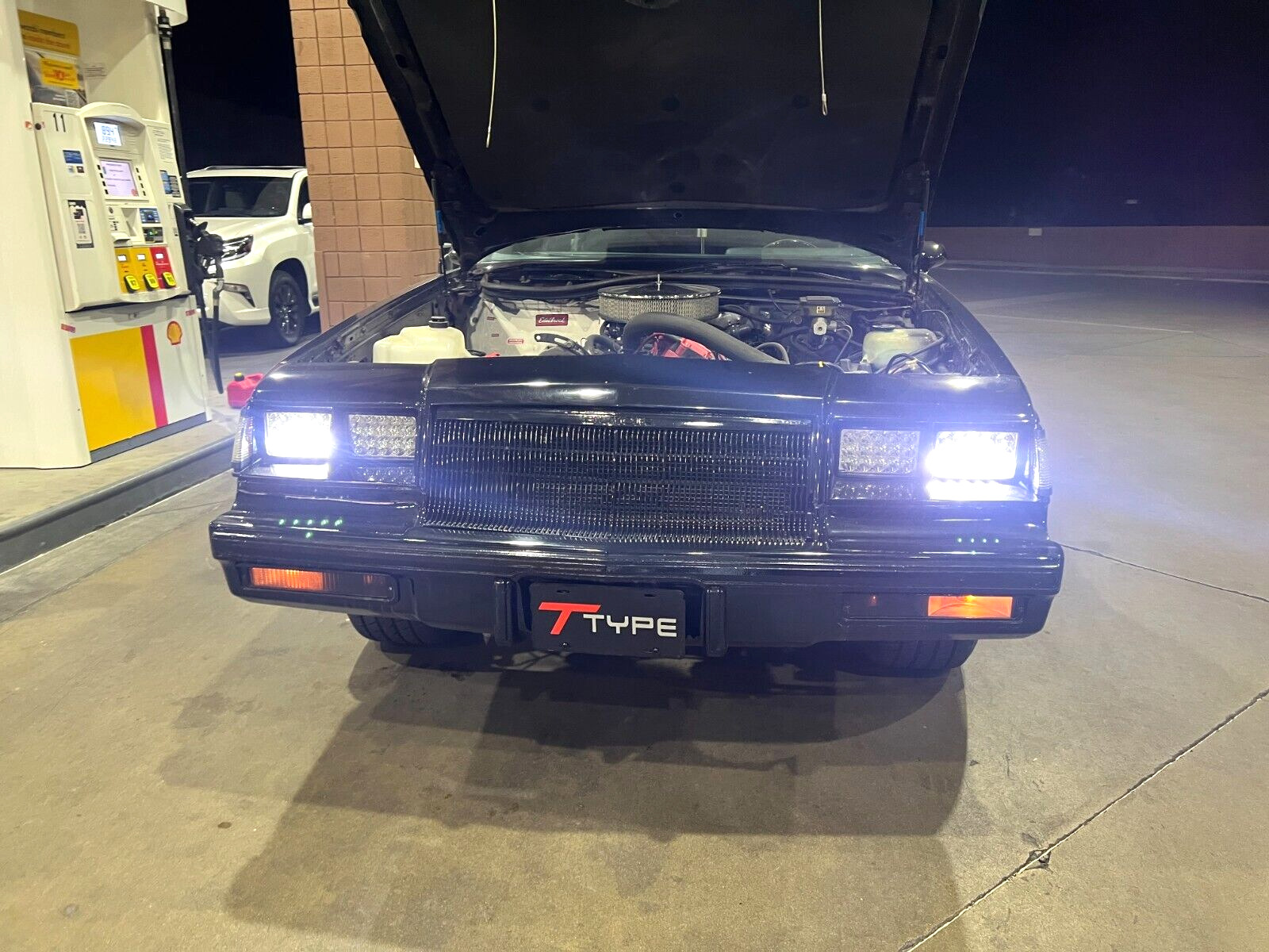 Buick-Grand-National-1986-3