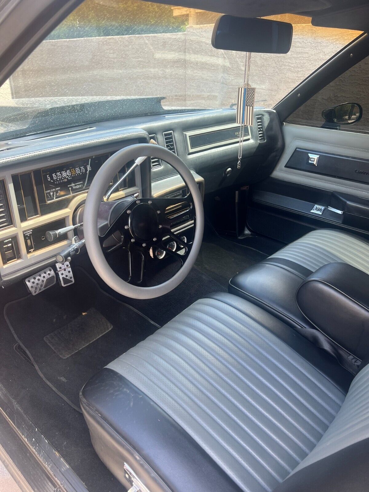 Buick-Grand-National-1986-4