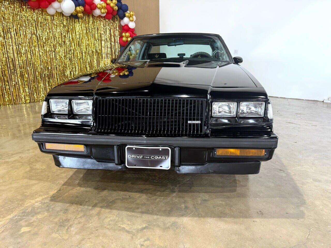 Buick-Grand-National-1987-American-Muscle-Car-1