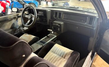 Buick-Grand-National-1987-American-Muscle-Car-28