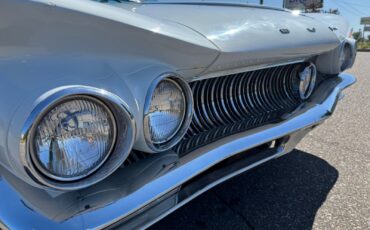 Buick-Invicta-1960-Sedan-20