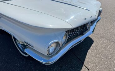 Buick-Invicta-1960-Sedan-22